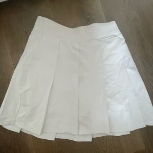 Abercrombie white mini tennis skirt